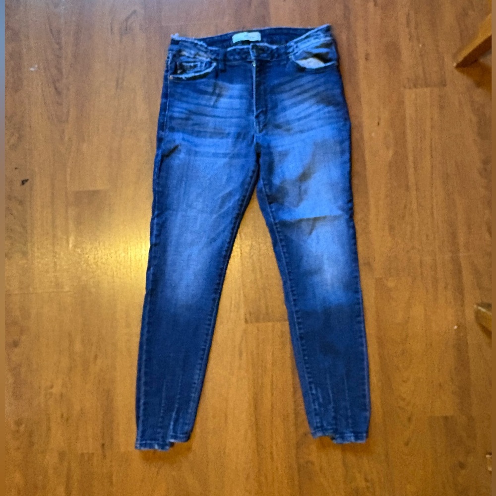 KANCAN women’s size 11/29